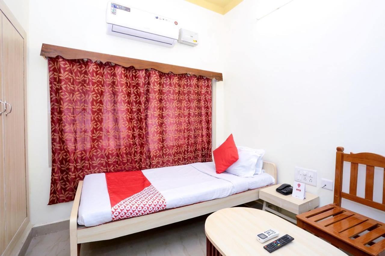 Oyo 18627 Hotel Mithila Salem Exterior photo